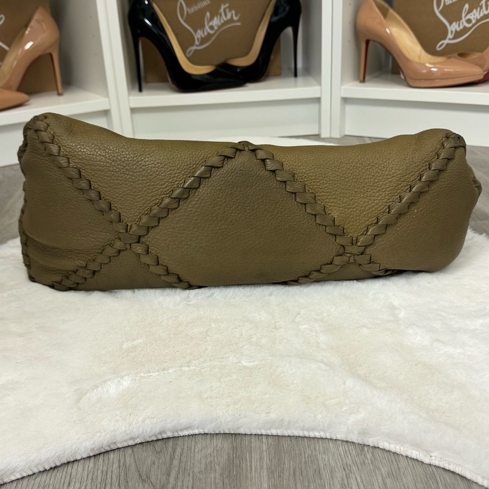 (SOLD) Bottega Veneta Cervo Hobo Shoulder Bag - Picture 2 of 16